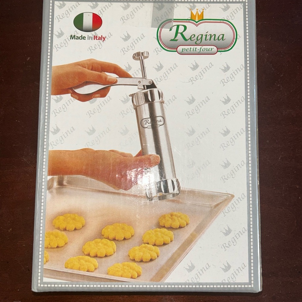 Vintage Regina Petit Four Biscuit Maker